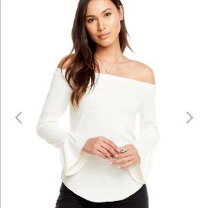 Chaser ribbed flare sleeve top